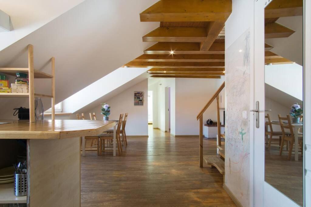 Private Sauna & 4 Bedrooms Old Town Rooftop Apartment Wilna Exterior foto